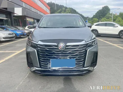 2023 Buick GL8 2