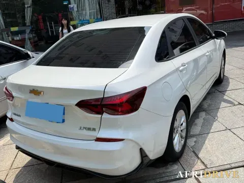 2023 Chevrolet Monza 2