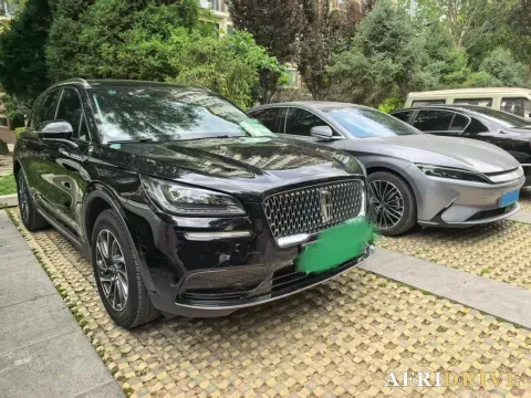 2022 Lincoln Corsair 3