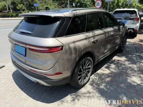 2021 Lincoln Corsair 2