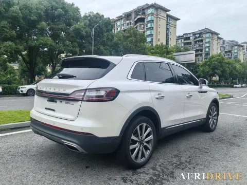 2021 Lincoln Nautilus 5