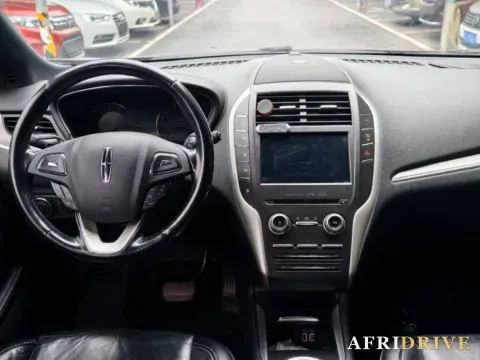 2019 Lincoln MKC 5