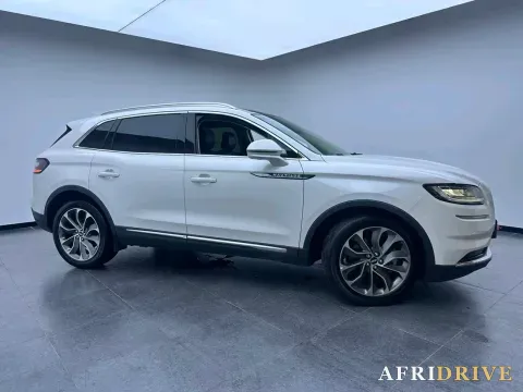 2021 Lincoln Nautilus 3