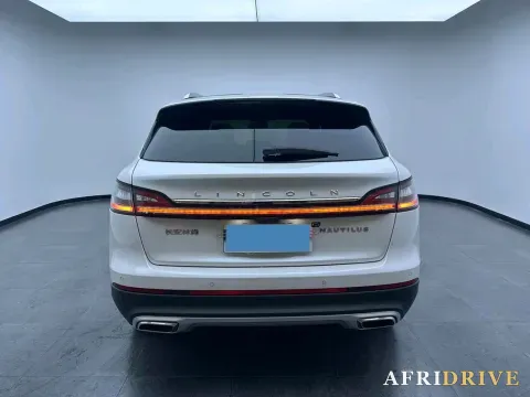 2021 Lincoln Nautilus 5