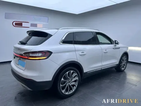 2021 Lincoln Nautilus 7