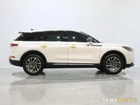 2022 Lincoln Corsair 3