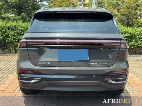 2023 Lincoln Nautilus 3