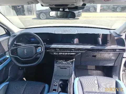 2024 Lincoln Corsair 4