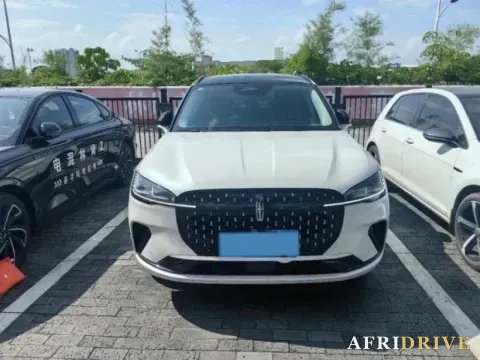 2024 Lincoln Corsair 7