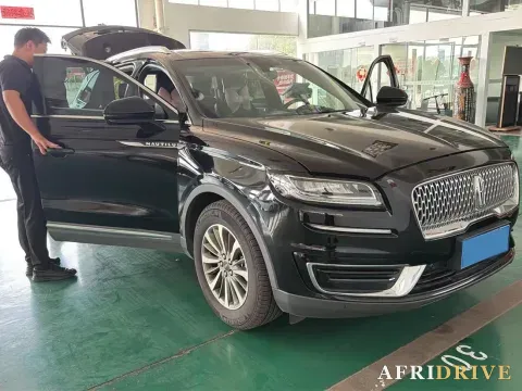 2019 Lincoln Nautilus 2