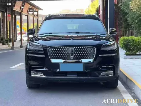 2021 Lincoln Corsair 2
