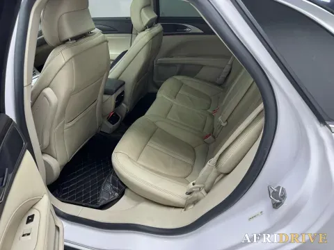 2019 Lincoln MKZ 3