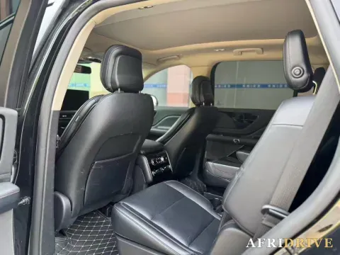 2021 Lincoln Aviator 7