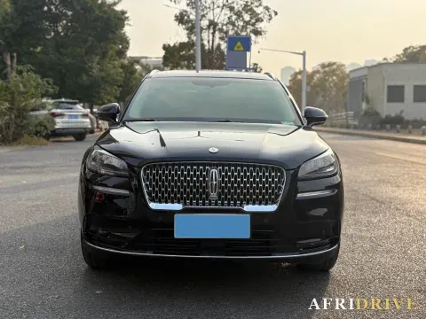 2022 Lincoln Corsair 2