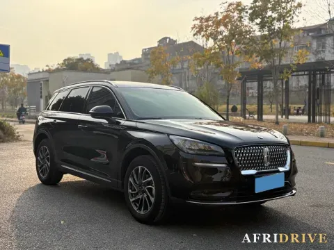 2022 Lincoln Corsair 3