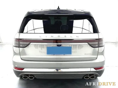 2020 Lincoln Aviator 8