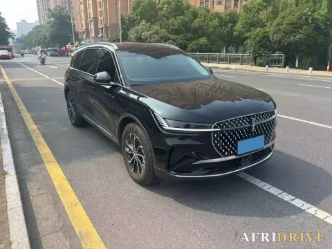 2025 Lincoln Nautilus 2