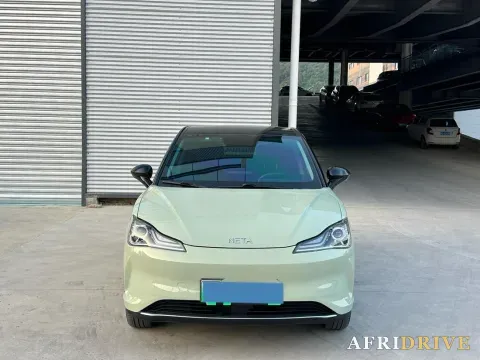 2022 Neta V 2