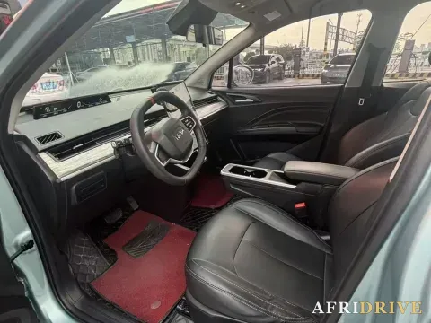2022 Neta V 4
