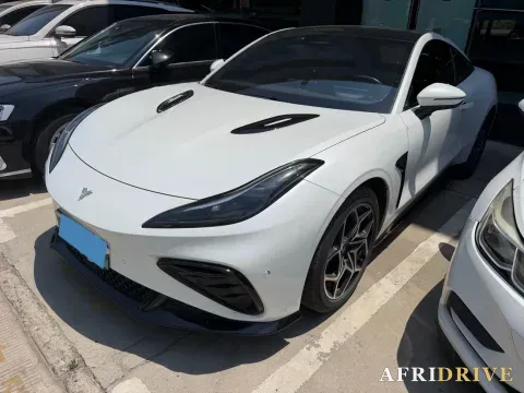 2023 Neta GT