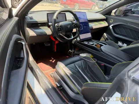 2023 Neta GT 5