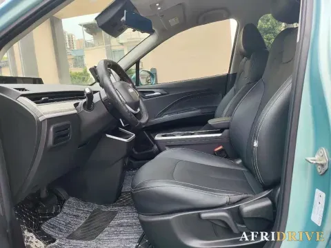 2022 Neta V 5