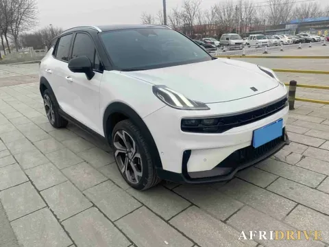2023 LYNK&CO 06 2