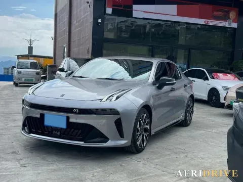 2026 LYNK&CO 03