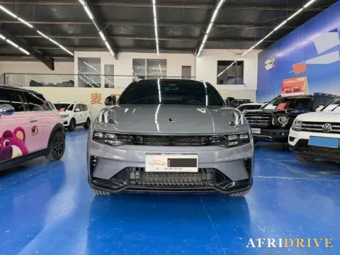 2023 LYNK&CO 06 2
