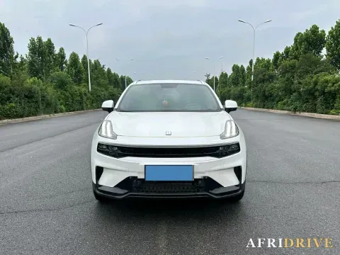 2023 LYNK&CO 06 2