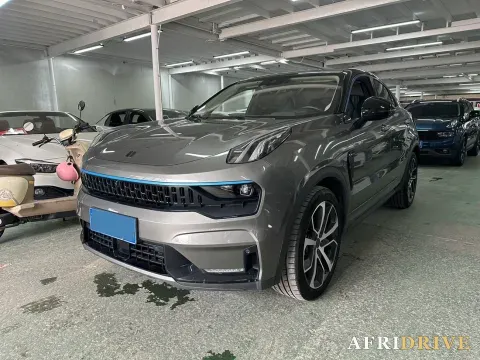 2022 LYNK&CO 05
