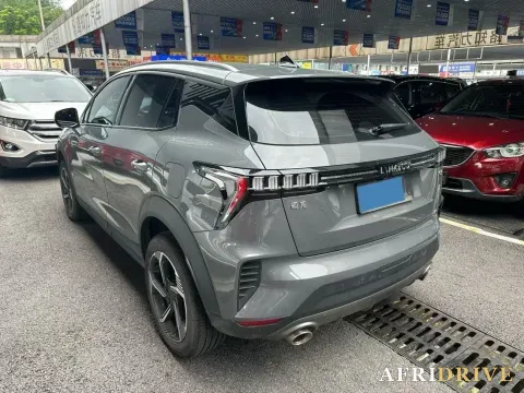 2023 LYNK&CO 06 3