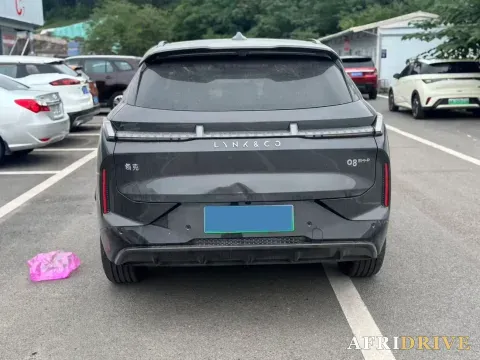 2025 LYNK&CO 08 EM-P 8