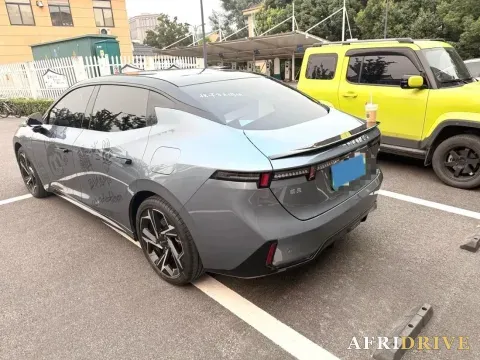 2024 LYNK&CO 01 2