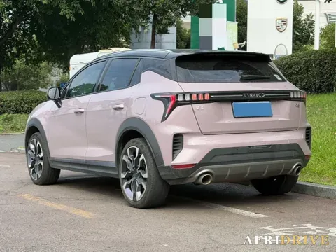 2022 LYNK&CO 02 6