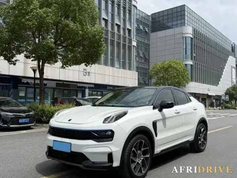 2020 LYNK&CO 05