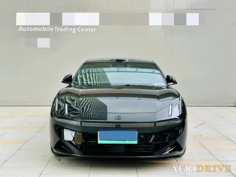 2025 LYNK&CO 10 2