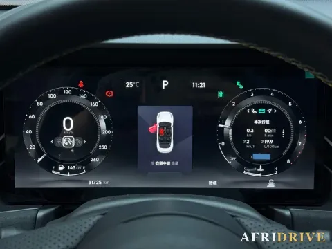 2023 LYNK&CO 03 6