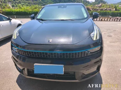2022 LYNK&CO 05 2