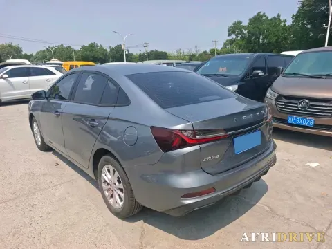 2023 Roewe i5 4