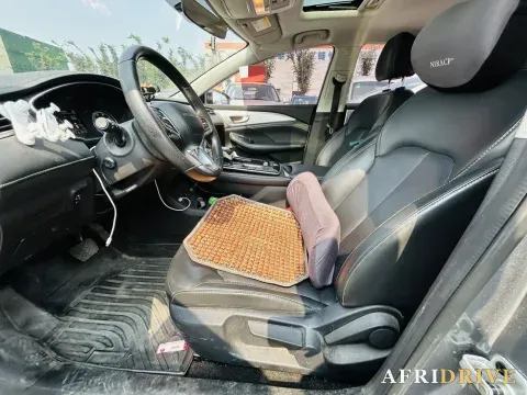 2020 Roewe i6 MAX 5