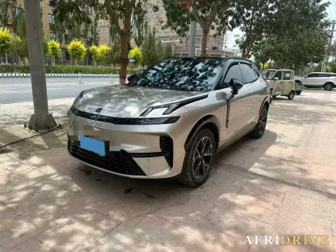 2026 LYNK&CO 08 EM-P