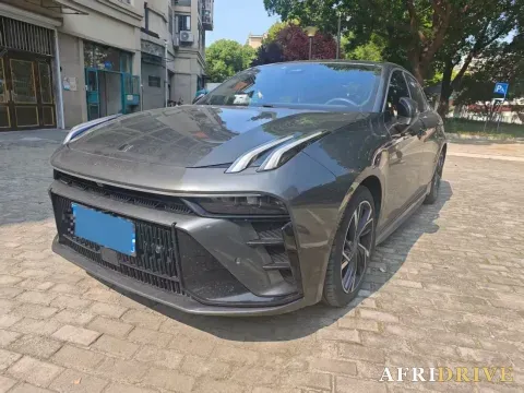 2023 LYNK&CO 03