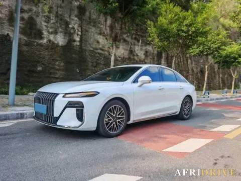 2025 Roewe M7 DMH