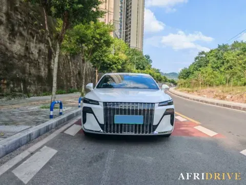 2025 Roewe M7 DMH 2