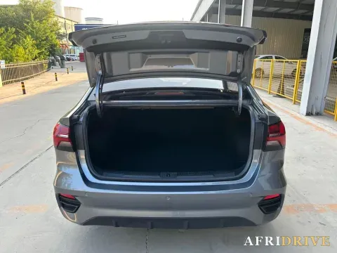2021 Roewe i5 7
