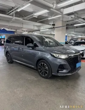 2022 Roewe iMAX8 3