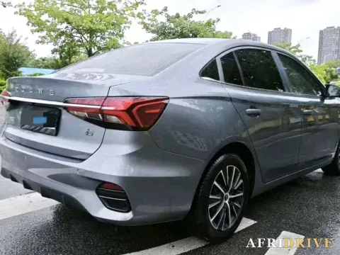 2021 Roewe i5 7