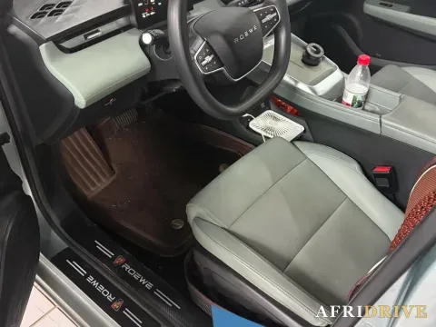 2025 Roewe D6 3