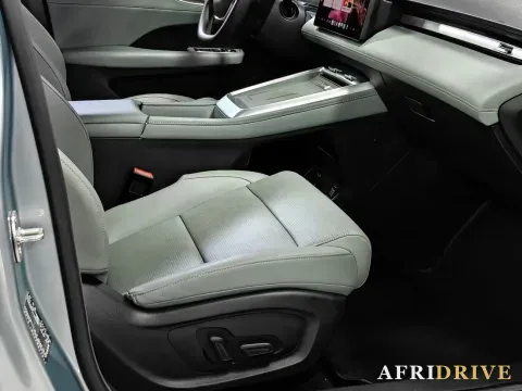 2025 Roewe D6 5
